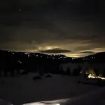 Pa Solsiden Av Gaustatoppen Nyaraló *