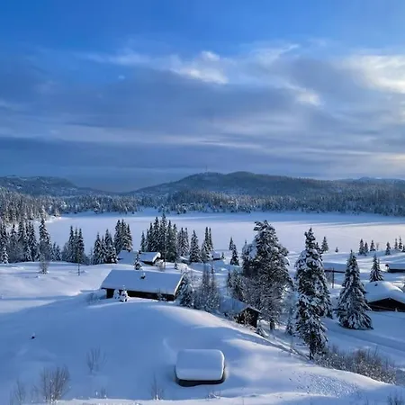 Pa Solsiden Av Gaustatoppen